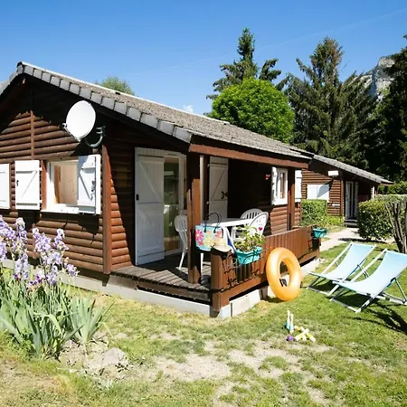 A La Rencontre Du Soleil - Camping Le Bourg-dʼOisans Exterior foto